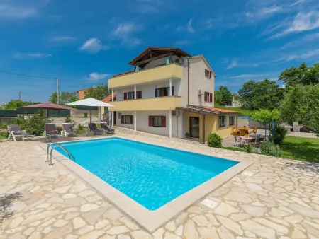 Roverka, maison 8 pers. avec piscine privée : photo 6