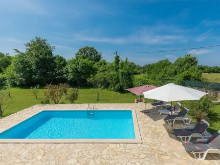 Roverka, maison 8 pers. avec piscine privée : photo 24