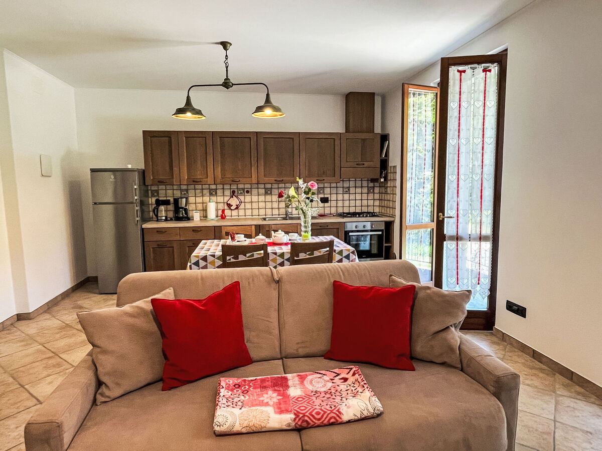 Appartement Sambucco à San Bartolomeo del Bosco, vue montagne - Photo 1