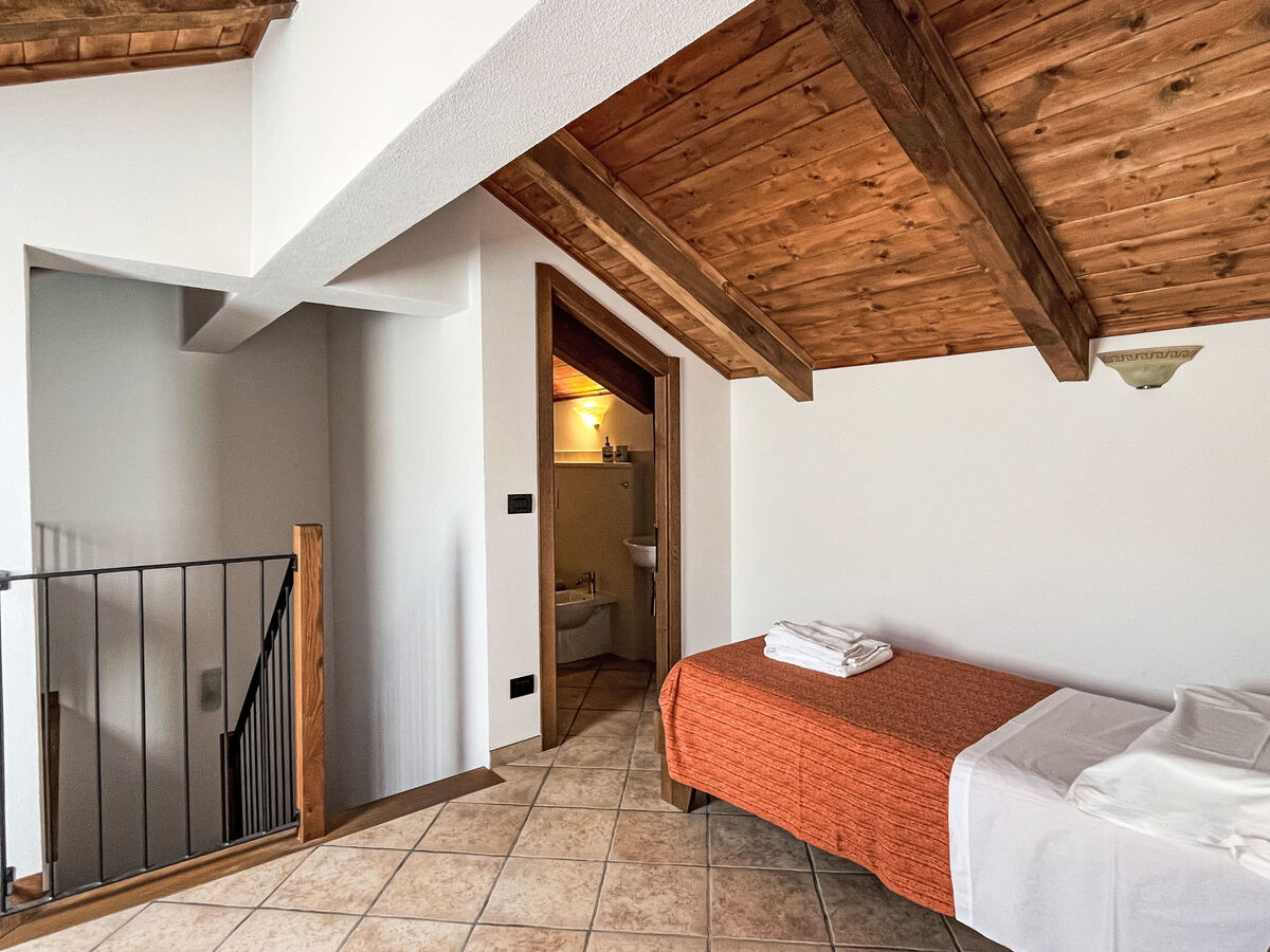 Appartement Sambucco à San Bartolomeo del Bosco, vue montagne - Photo 14