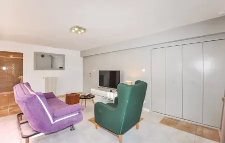 Appartement 45 m² avec terrasse ensoleillée à Vinassan : photo 5