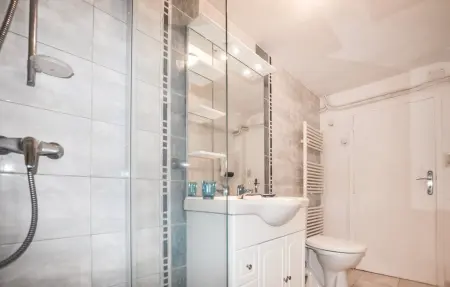 Appartement 45 m² avec terrasse ensoleillée à Vinassan : photo 10