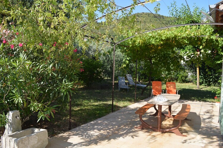 Maison 6 pers avec piscine aux Vans, 2 km du centre - Photo 23