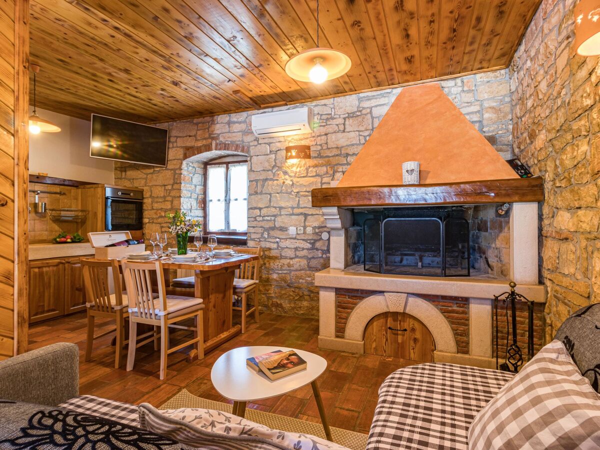 Maison Vera avec piscine privée à Kaštelir - Photo 2