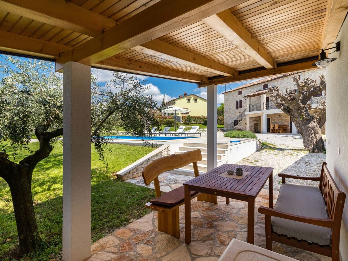 Maison Vera avec piscine privée à Kaštelir - Photo 9