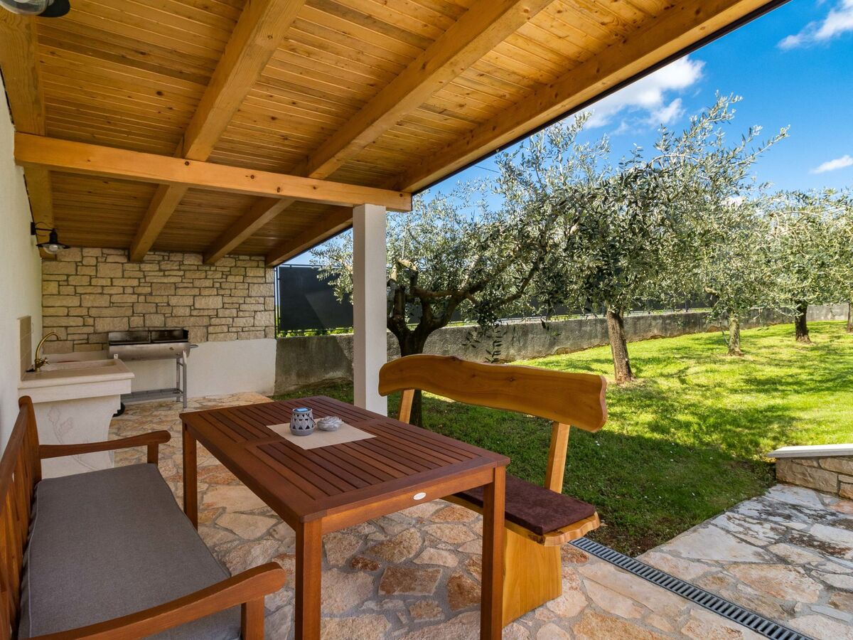 Maison Vera avec piscine privée à Kaštelir - Photo 16