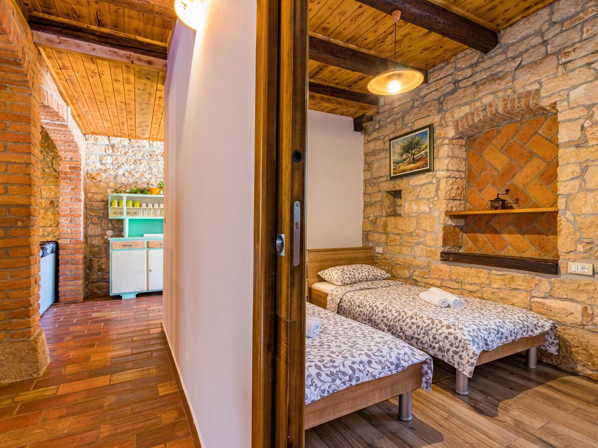 Maison Vera avec piscine privée à Kaštelir - Photo 23
