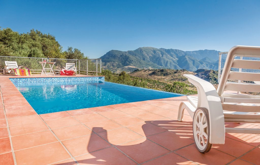 Maison 117 m² avec piscine débordement, vue Zahara - Photo 8