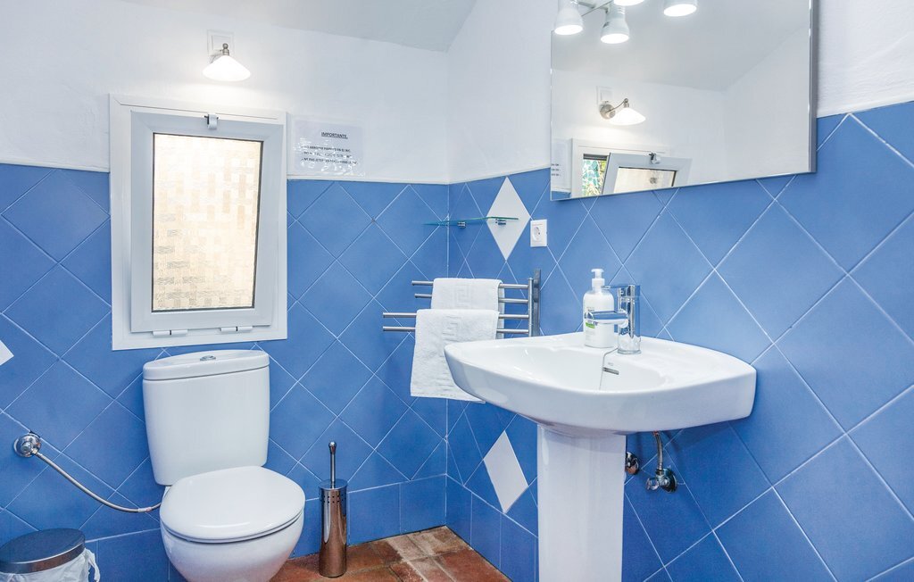Maison 117 m² avec piscine débordement, vue Zahara - Photo 25