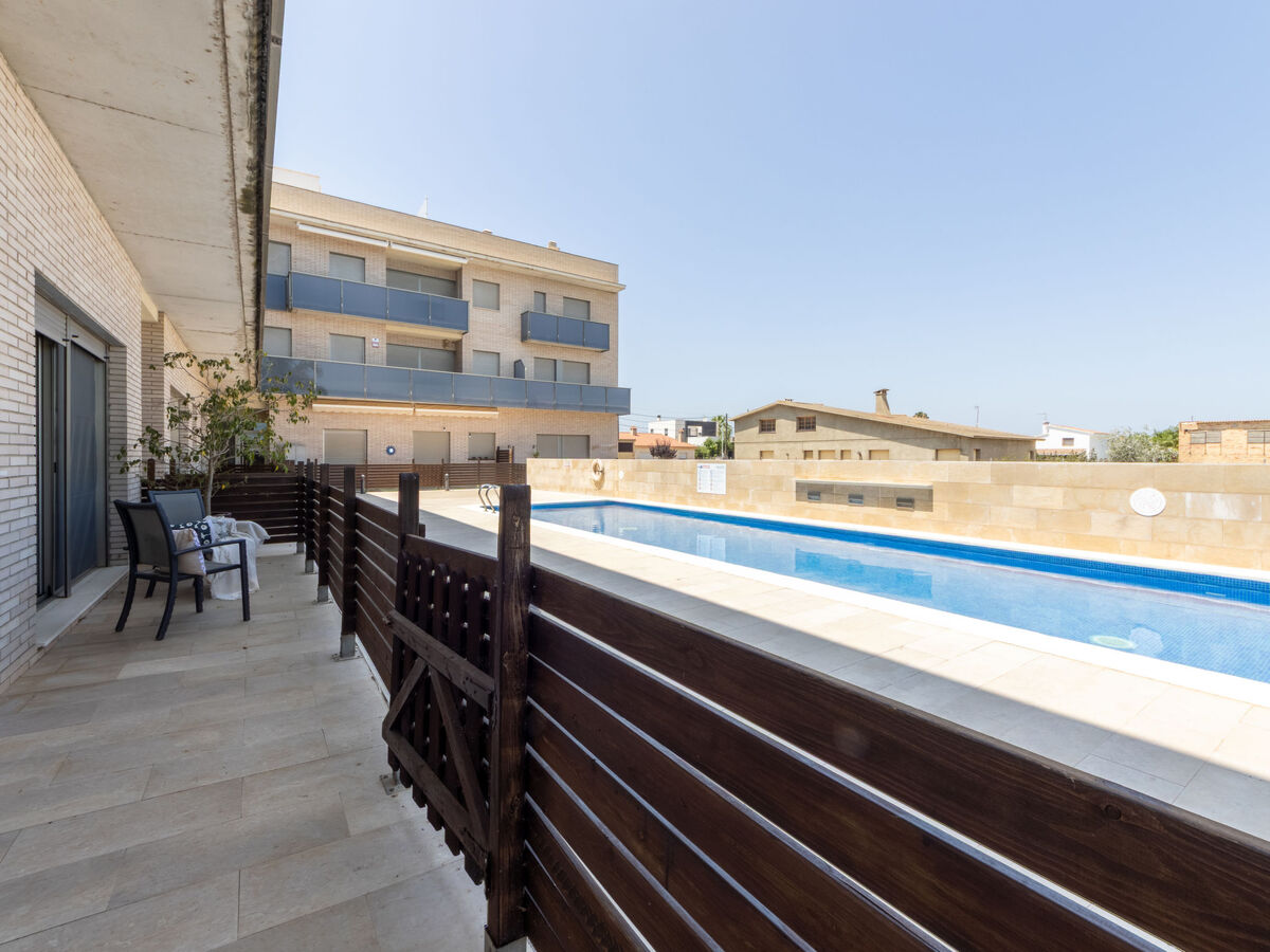Giovan, appartement 3 pièces à Deltebre avec piscine - Photo 2