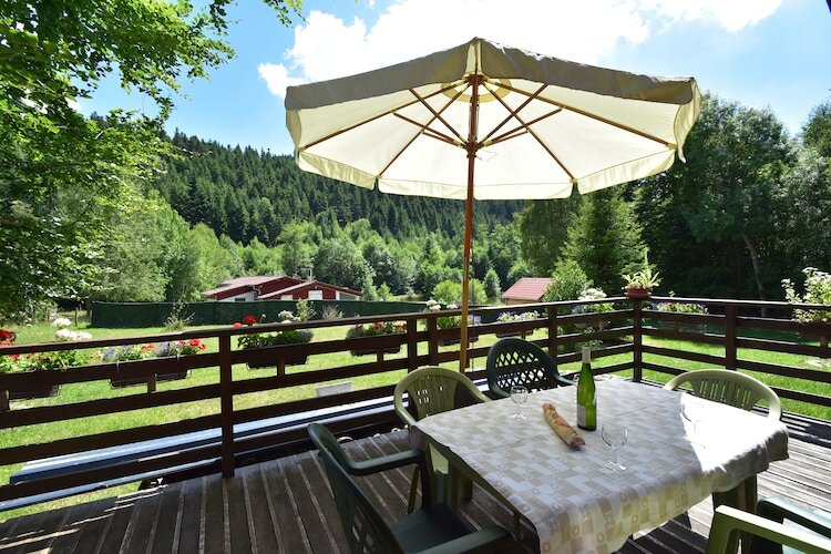 Chalet familial Turquestein, terrasse et accès ruisseau - Photo 5