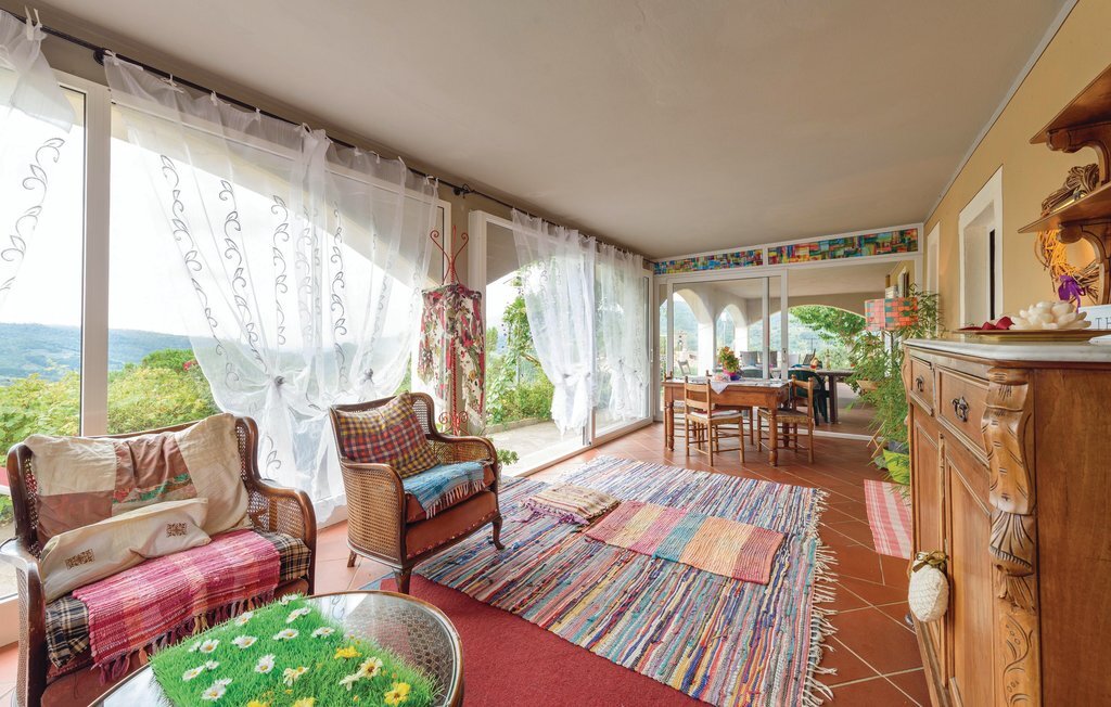 Appartement vue village médiéval à Sorana - Photo 2