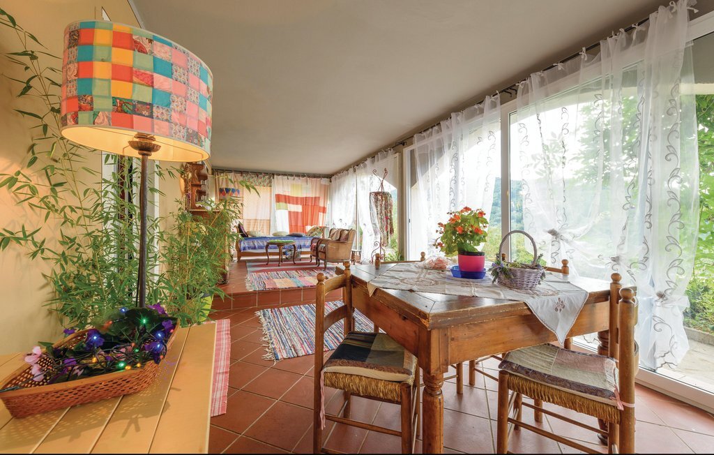 Appartement vue village médiéval à Sorana - Photo 7