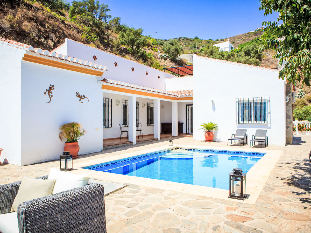Villa Rosa Blanca, maison 6 pers. avec piscine à Nerja - Photo 1