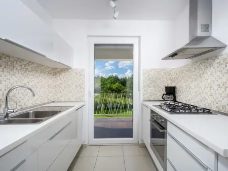 Forest Fairy, maison moderne avec piscine privée à Labin : photo 12
