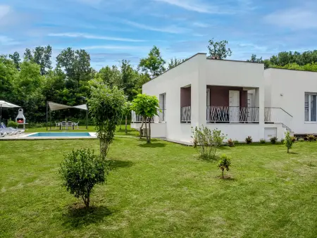Forest Fairy, maison moderne avec piscine privée à Labin : photo 28