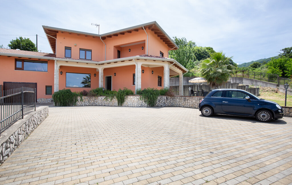 Villa Rossana – Maison 6 chambres avec jardin à Rende - Photo 1