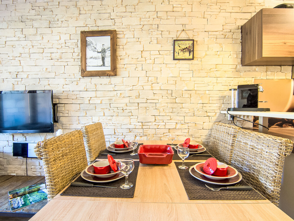 Le Curling B : Apt 2 pièces rénové, terrasse sud 22 m² - Photo 6