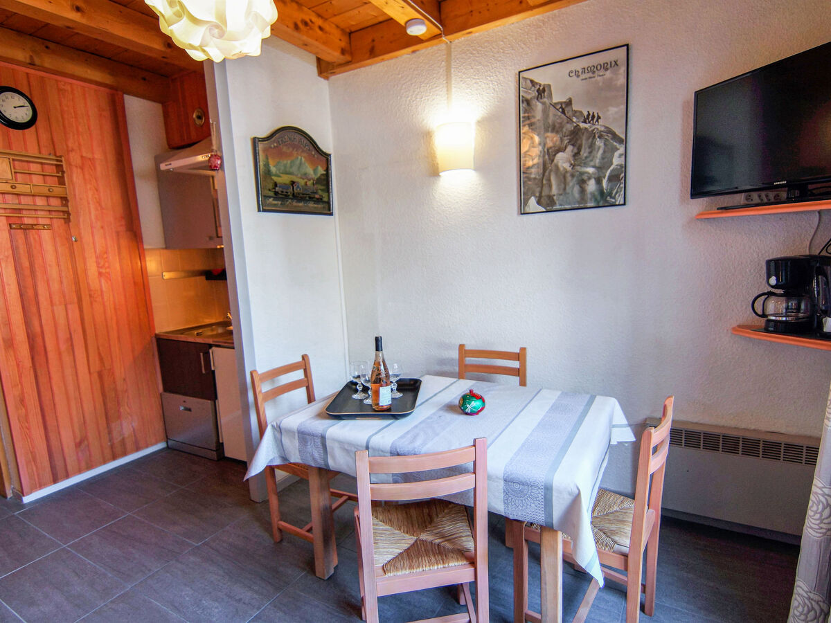 Le Triolet, studio 25 m² avec vue montagnes à Chamonix - Photo 8
