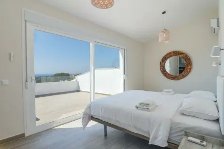 Villa Casa Chloe à Moraira : piscine et vue mer : photo 5