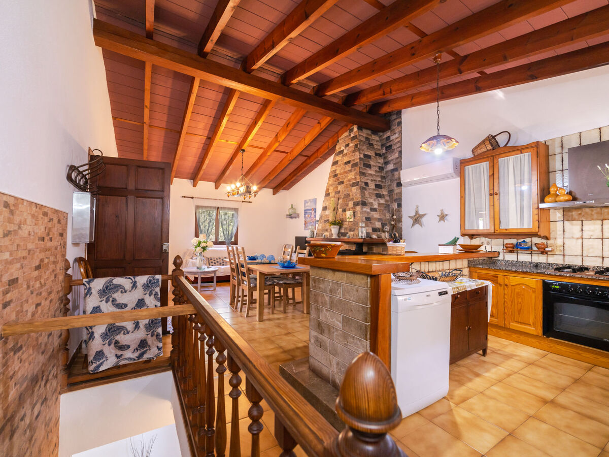 Maison Cala Tuent : 130 m² rustique, 200 m de la mer - Photo 9