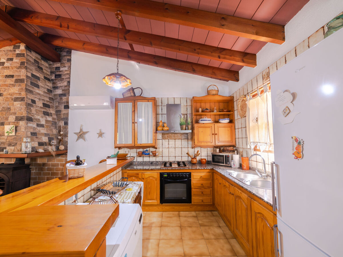 Maison Cala Tuent : 130 m² rustique, 200 m de la mer - Photo 10