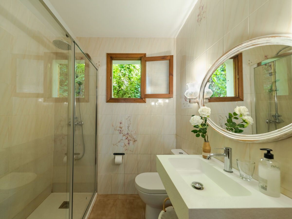 Maison Cala Tuent : 130 m² rustique, 200 m de la mer - Photo 18