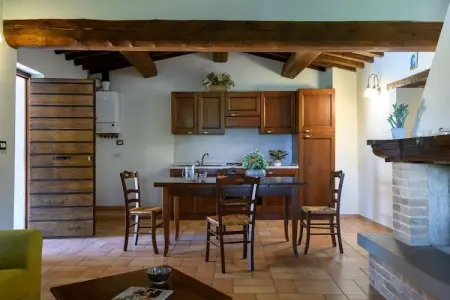 Borgo Tre, Authentique refuge des Marches - Photo 2