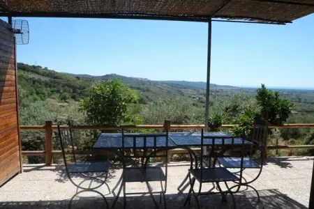 Maison Mario à Castagneto Carducci, oliveraies et mer