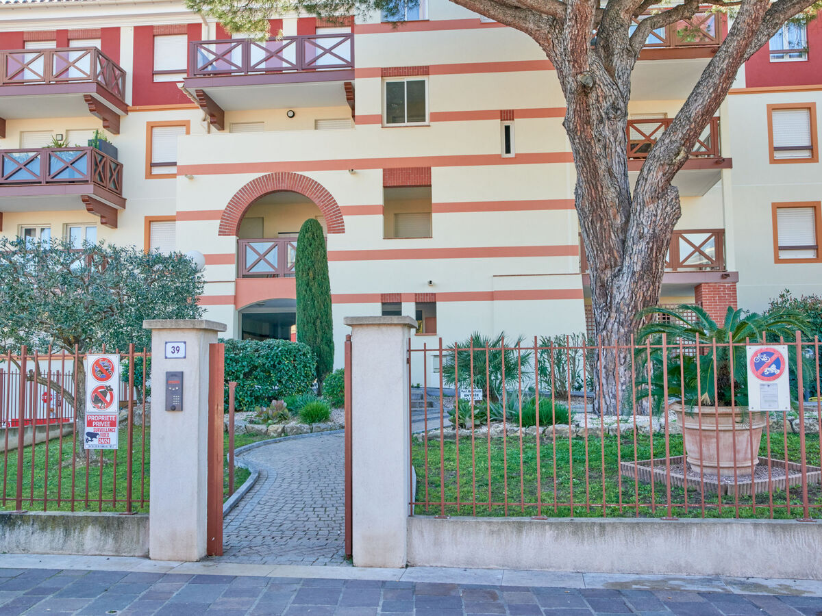 Appartement Port Quiétude avec terrasse vue canal à Fréjus - Photo 12