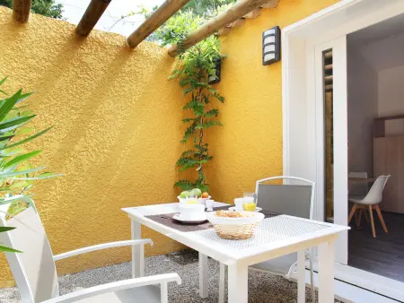 Studio rénové Les Gardians à Arles, 25 m² - Photo 5