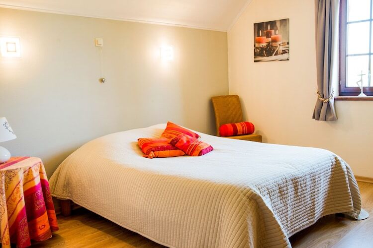 Villa La Tourelle, 4 chambres avec salle de bain privée - Photo 10