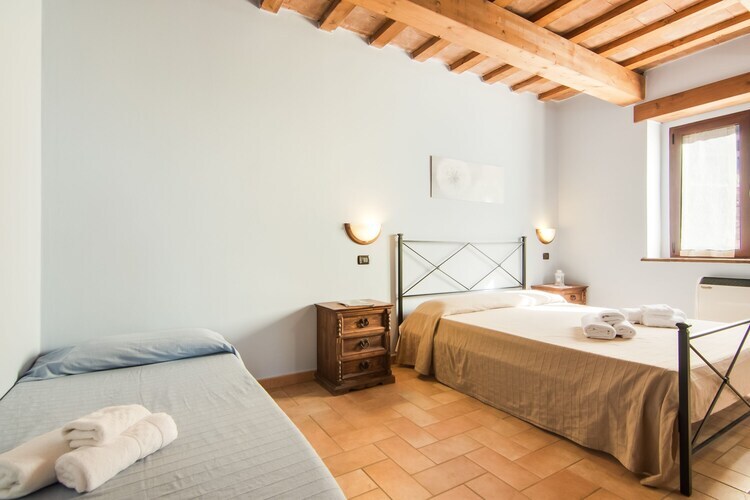 Tartufo – Gîte 6 pers. avec piscine aux Marches - Photo 16