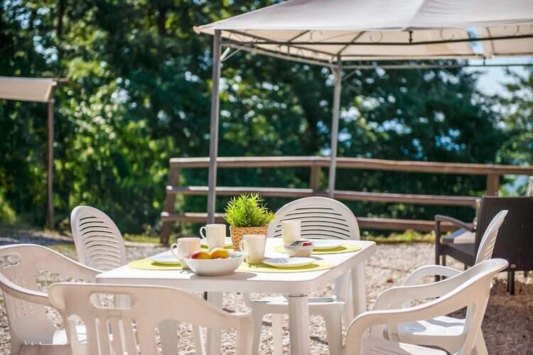 Tartufo – Gîte 6 pers. avec piscine aux Marches - Photo 20