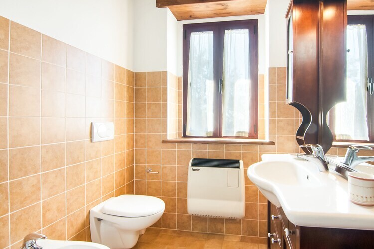 Tartufo – Gîte 6 pers. avec piscine aux Marches - Photo 23