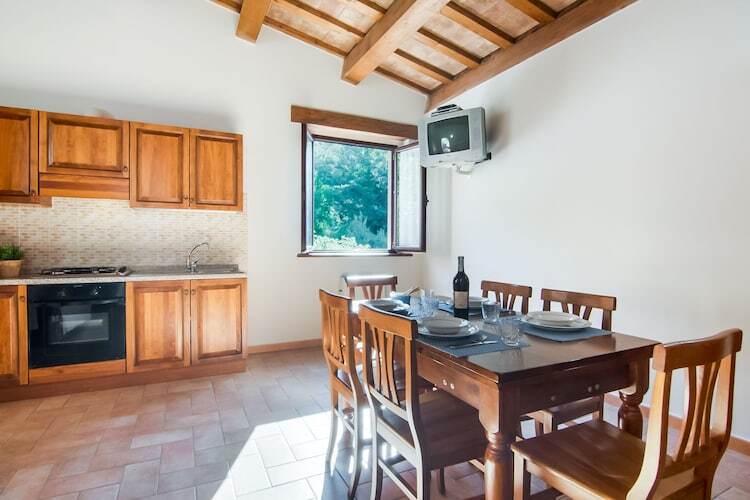 Porcini, Ferme avec piscine à Apecchio - Photo 16