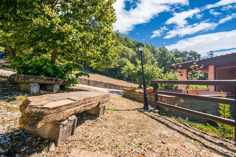 Porcini, Ferme avec piscine à Apecchio - Photo 25