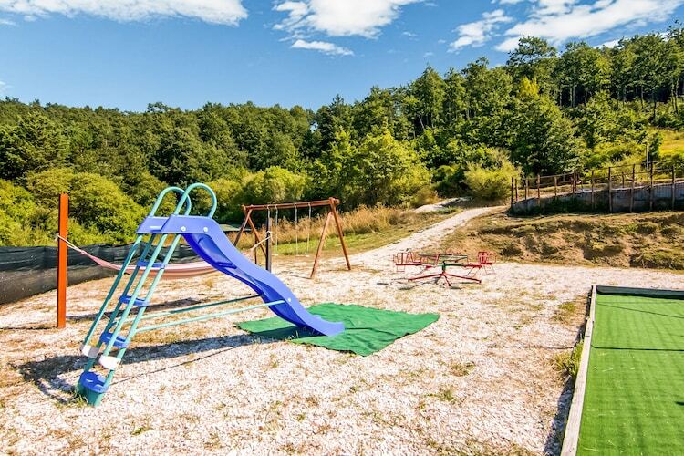 Porcini, Ferme avec piscine à Apecchio - Photo 35