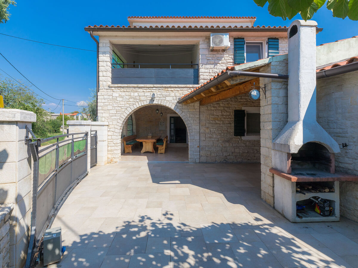 Villa Lancin, maison 8 pers. avec piscine privée - Photo 12