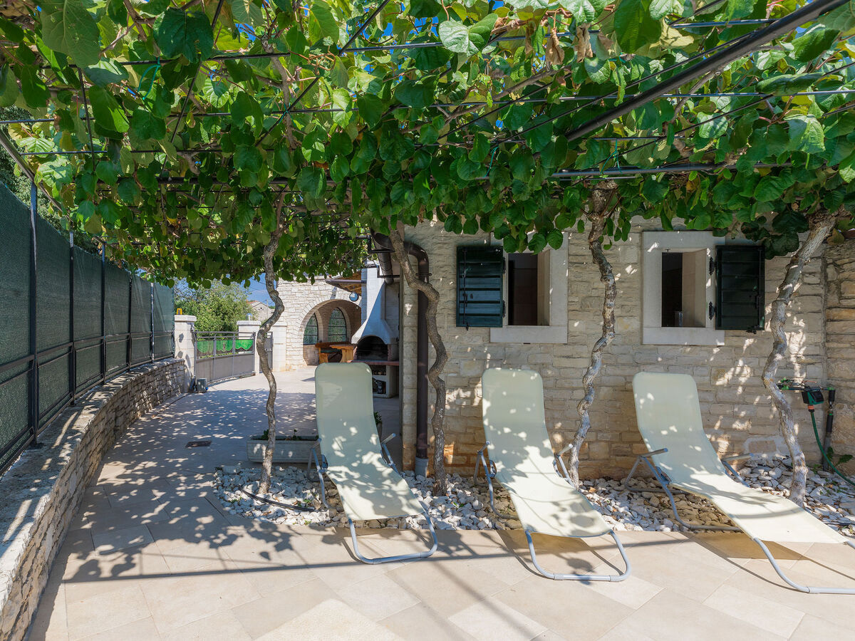 Villa Lancin, maison 8 pers. avec piscine privée - Photo 17