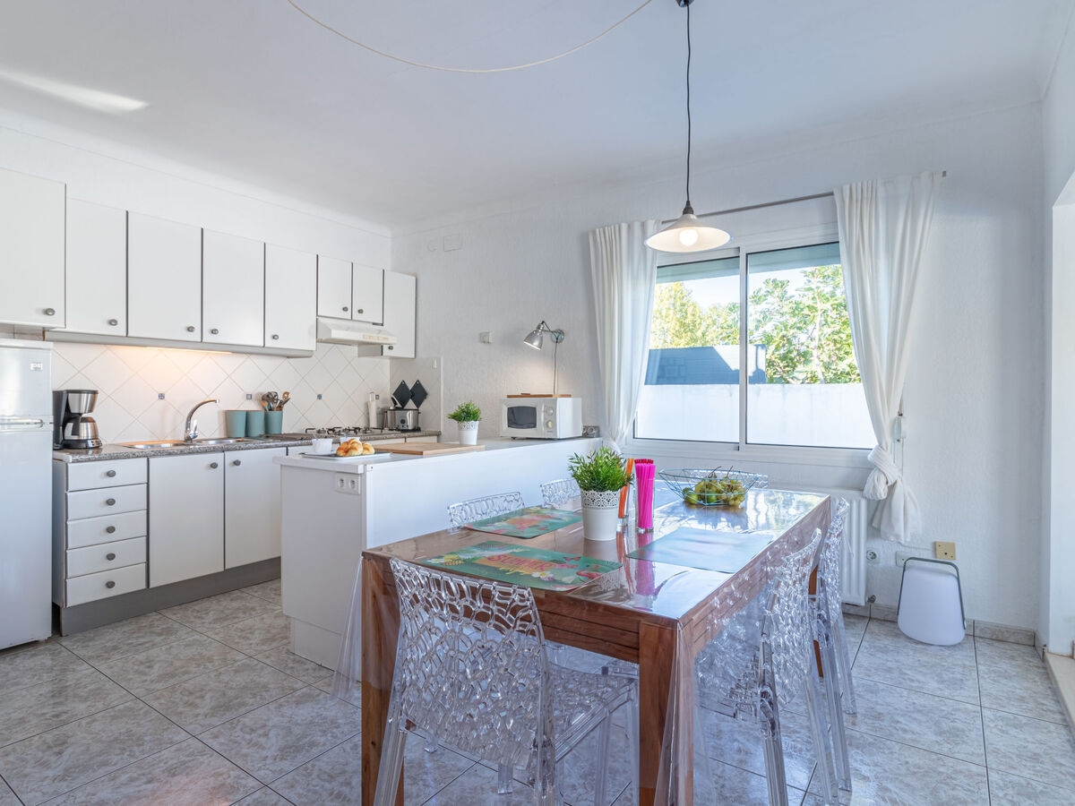 Montgri – Maison 3 chambres avec piscine à Empuriabrava - Photo 4