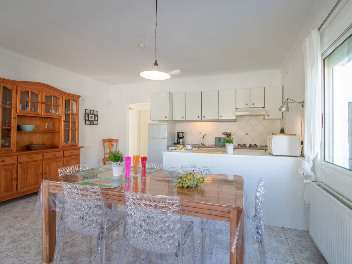 Montgri – Maison 3 chambres avec piscine à Empuriabrava - Photo 6