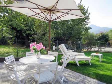 Maison Anna à Luino : 8 pers., balcon et terrasses - Photo 2