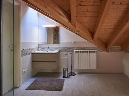 Maison Anna à Luino : 8 pers., balcon et terrasses - Photo 42
