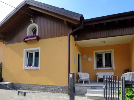 Maison Anna à Luino : 8 pers., balcon et terrasses - Photo 46
