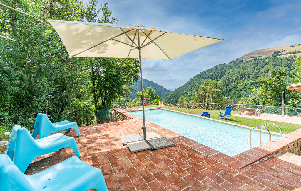 Maison en pierre avec piscine privée à Gubbio - Photo 8