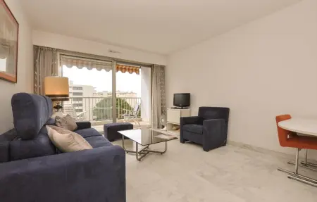 Appartement 55 m² Croisette, terrasse et parking à Cannes : photo 2