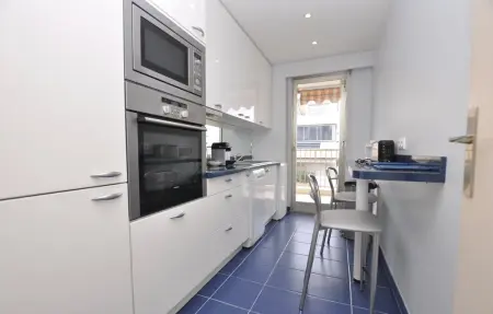 Appartement 55 m² Croisette, terrasse et parking à Cannes : photo 4