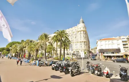 Appartement 55 m² Croisette, terrasse et parking à Cannes : photo 18