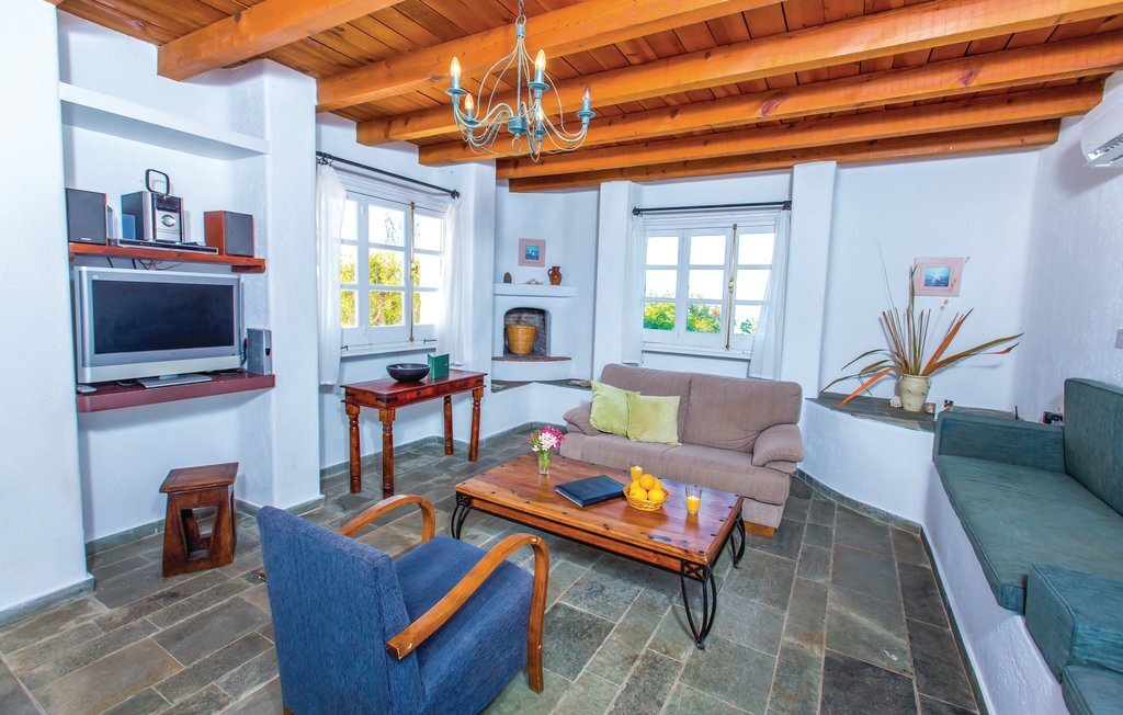 Maison 3 chambres avec piscine à Pomos, vue mer - Photo 2